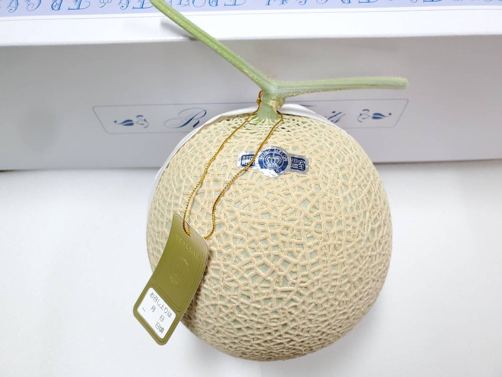 
                  
                    静岡県産　マスクメロン「クラウンメロン」
                  
                