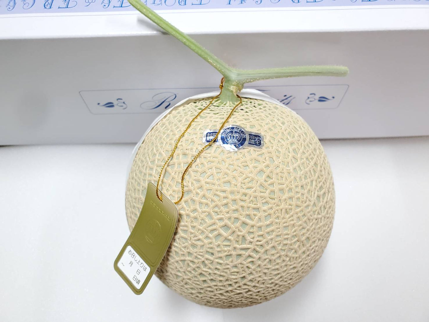 
                  
                    静岡県産　マスクメロン「クラウンメロン」
                  
                